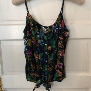 NWT Willow & Clay Tropical Mist Floral Top XL